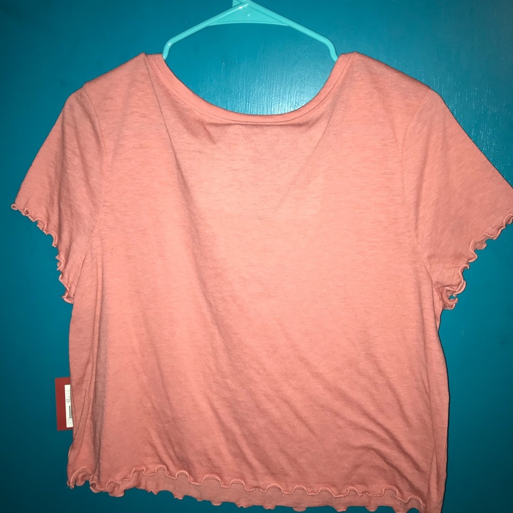 Target Crop Top - Picture 2 of 2